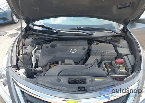 2015 Nissan Altima 2.5 Sv из США, поврежденный, VIN 1N4AL3AP0FC278760